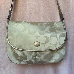 Coach Vintage Signature Jacquard Crossbody Messenger Bag
